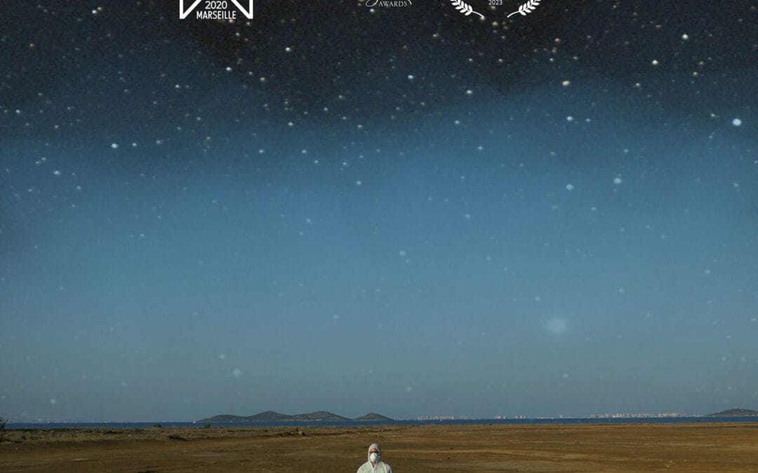 A mirror of the cosmos